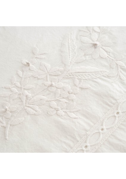 Elsa Çift Kişilik Nevresim Takımı %100 Organik Pamuk Perkal Nakışlı Krem 200X220 cm fırsatları