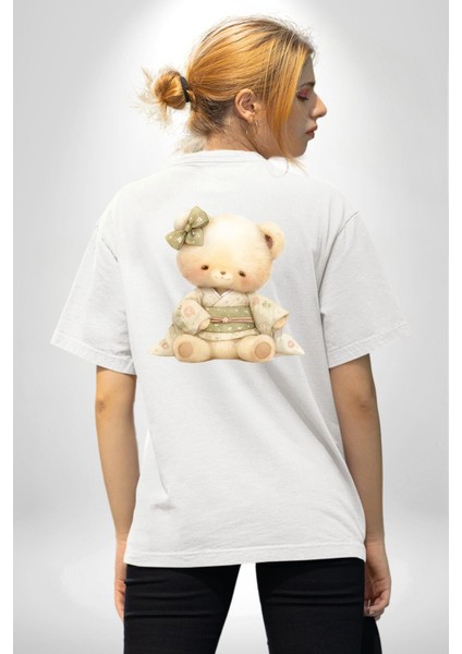 Pastel Tonlarda Kimonolu Sevimli Ayıcık Teddy Beyaz Oversize Kadın Erkek Ön ve Sırt Baskılı Tişört indirimleri