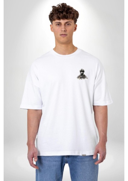 Savaş ve Asker Temalı Yüksek Kalite Grafik Beyaz Oversize Kadın Erkek Ön ve Sırt Baskılı Tişört modelleri