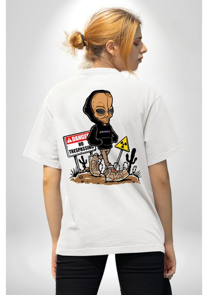 Astroworld Alien Uzaylı Radyasyon Beyaz Oversize Kadın Erkek Ön ve Sırt Baskılı Tişört fiyatları