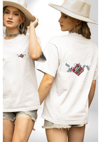 Her Anı Değerli Kıl Baskılı Beyaz Oversize Kadın Erkek Ön ve Sırt Baskılı Tişört