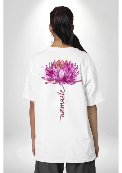 Mor Lotus Çiçeği ve Namaste Yazılı Yoga Beyaz Oversize Kadın Erkek Ön ve Sırt Baskılı Tişört indirimleri