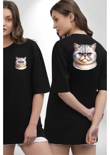 Sert Bakışlar Bu Kedi Şefkatten Uzak Siyah Oversize Kadın Erkek Ön ve Sırt Baskılı Tişört