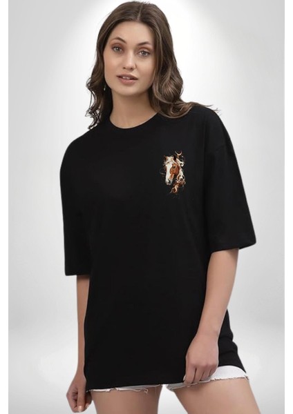 Sanatsal At Tasarımı Siyah Oversize Kadın Erkek Ön ve Sırt Baskılı Tişört modelleri