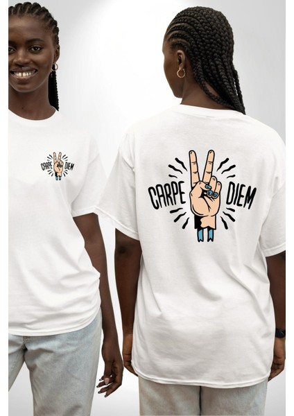 Carpe Diem Barış Işareti El Tasarımı Beyaz Oversize Kadın Erkek Ön ve Sırt Baskılı Tişört