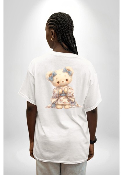 Çiçekli Mavi Elbiseli Ayıcık Beyaz Oversize Kadın Erkek Ön ve Sırt Baskılı Tişört fiyatları