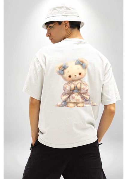 Çiçekli Mavi Elbiseli Ayıcık Beyaz Oversize Kadın Erkek Ön ve Sırt Baskılı Tişört indirimleri