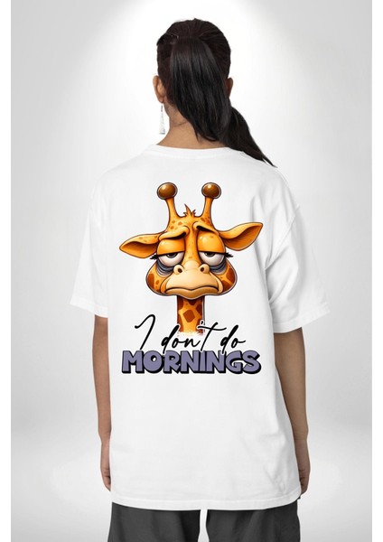 Sabahları Sevmeyen Zürafa Uykulu Beyaz Oversize Kadın Erkek Ön ve Sırt Baskılı Tişört indirimleri