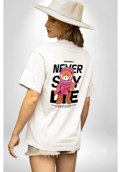 Hiçbir Zaman Imkansız Demem Ayı ve Astronot Beyaz Oversize Kadın Erkek Ön ve Sırt Baskılı Tişört indirimleri