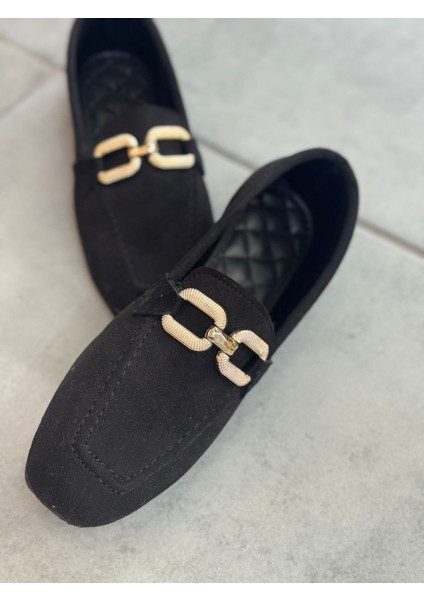 Siyah Süet Görünümlü Zincir Tokalı Loafer