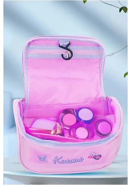 Sanrio Lisanslı Makyaj Seyahat Çantası - Kuromi modelleri