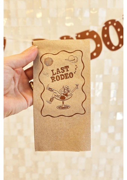 Last Rodeo Konsept Kraft Renk Bekarlığa Veda Peçete 12'li Paket fiyatları