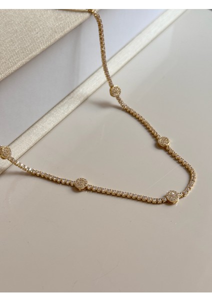 Zirkon Taşlı Oval Gold Kolye Çelik Kadın fırsatları