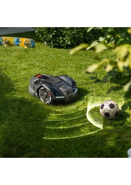Automower 405XE Nera + Garaj – Akıllı Çim Biçme Robotu Seti (Yurt Dışı)