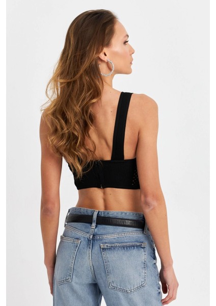 Kadın Siyah Ajurlu Crop Bluz SB030