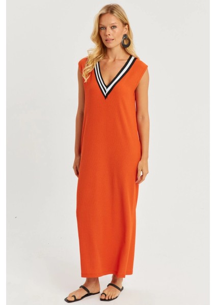 Kadın Turuncu V Yaka Bloklu Maxi Elbise EY2779 modelleri