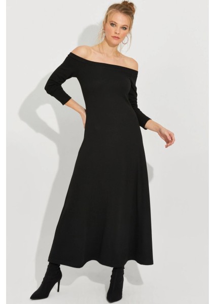 Kadın Siyah Madonna Yaka Midi Elbise BK272076