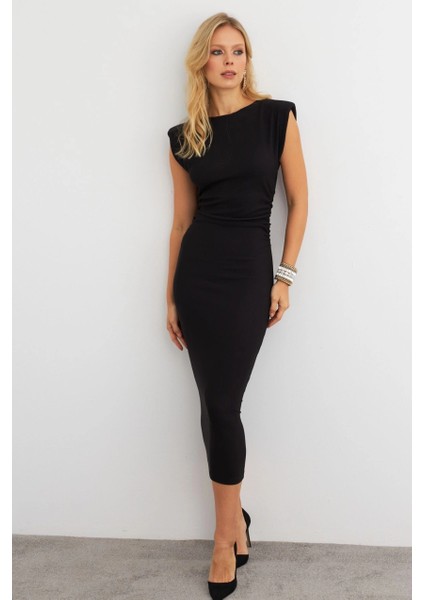 Kadın Siyah Omuzları Vatkalı Drape Maxi Elbise KED4252