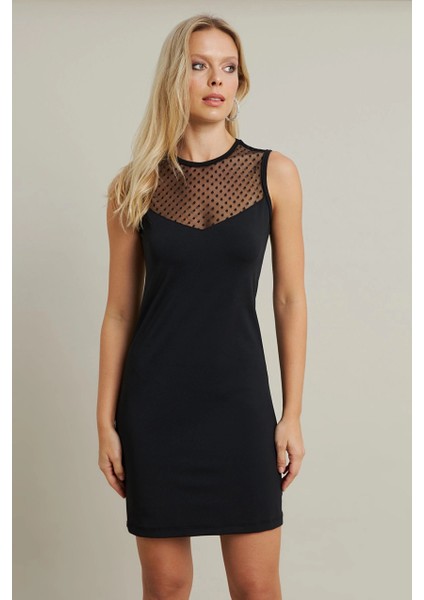 Kadın Siyah Tül Detaylı Mini Elbise TF77