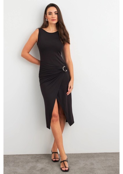 Kadın Siyah Toka Aksesuarlı Yırtmaçlı Midi Elbise EY3023 fiyatları