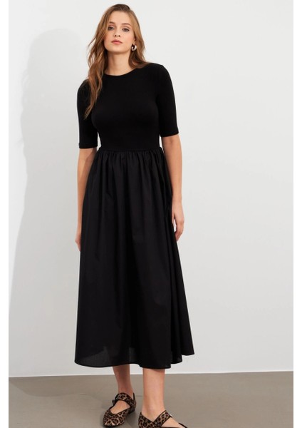 Kadın Siyah Kontrast Kumaşlı Midi Elbise MDMR457 fırsatları