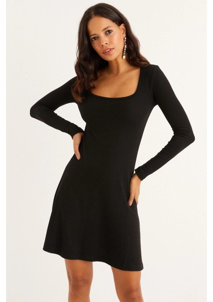 Kadın Siyah U Yaka Kaşkorse Mini Elbise EY1308 modelleri