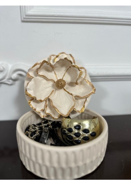 El Yapımı Dekoratif Manolya Kapaklı Kutu fırsatları