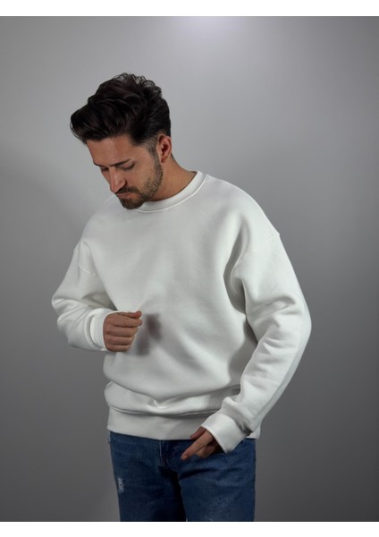 Beyaz Oversize Sweat