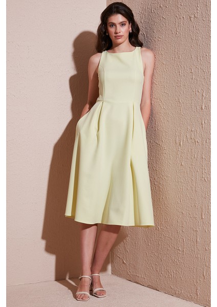 Bisiklet Yaka Regular Fit Cepli Pileli Midi Elbise Bayan Elbise 6051963