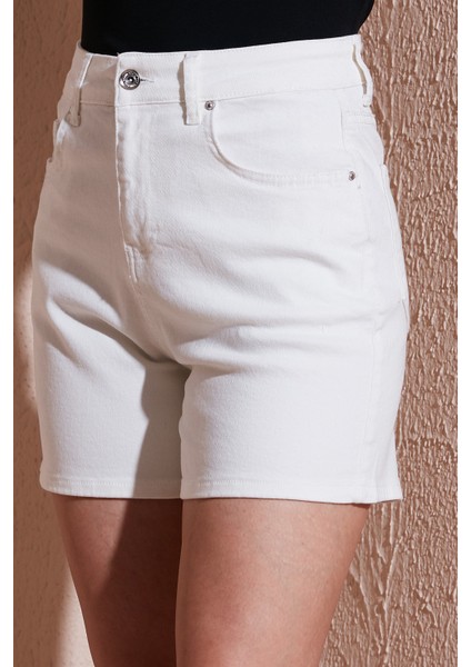 Streç Pamuklu Mom Fit Yüksek Bel Mini Kot Short Bayan Short 25Y0188K1