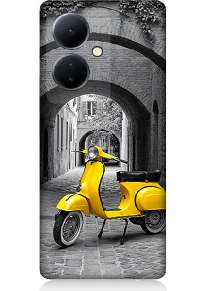 Vivo V29 Lite Uyumlu Taş Sokakta Sarı Vespa Motosiklet Desenli Silikon Kılıf