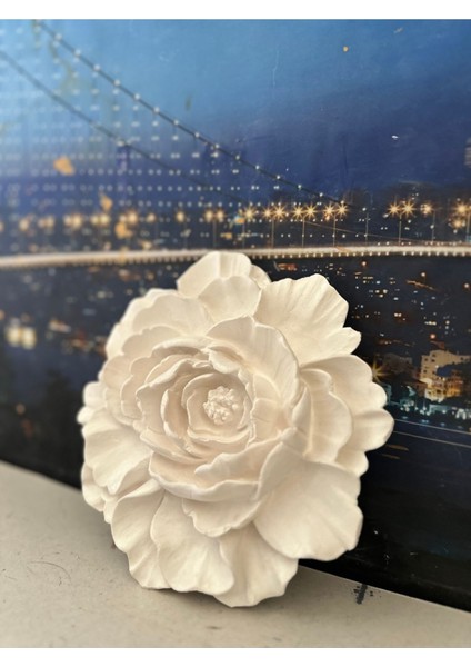 Beyaz Lotus Duvar Masa Çiçek 21CM modelleri