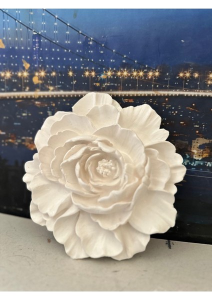 Beyaz Lotus Duvar Masa Çiçek 21CM fırsatları