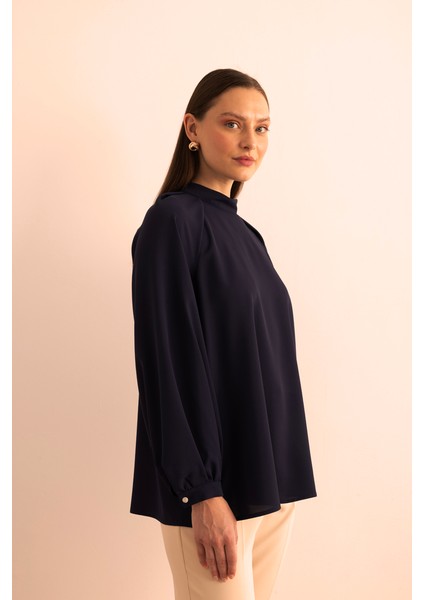 Yaka ve Omuz Kısmı Pile Detaylı Dokuma Bluz fırsatları