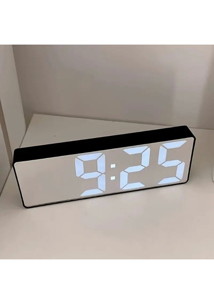 Dijital Sese Duyarlı Alarmlı Masa Saati indirimleri