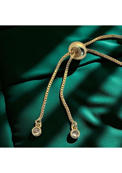 K Harfine Özel Taç Figürlü 14 Ayar Altın Plakalı Mavi Taş Desenli Hediye Bileklik-466Harf