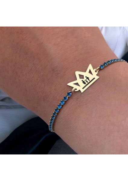 Aile Temalı Mavi Taş Desenli Taç Figürlü 14 Ayar Altın Plakalı Hediye Bileklik-466SEMBOL indirimleri