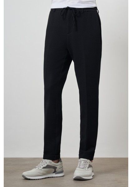 Erkek Lacivert Trend Slim Fit Ipli Jogger Pantolon modelleri