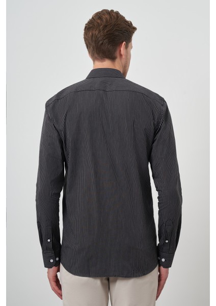 Erkek Siyah Pamuk Trend Slim Fit Sert Yaka Gömlek