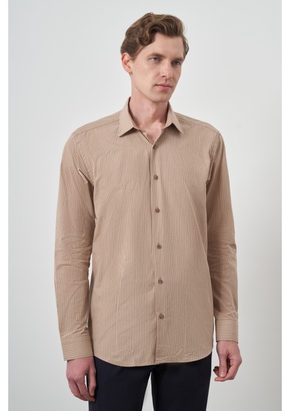Erkek Bej Pamuk Trend Slim Fit Sert Yaka Gömlek