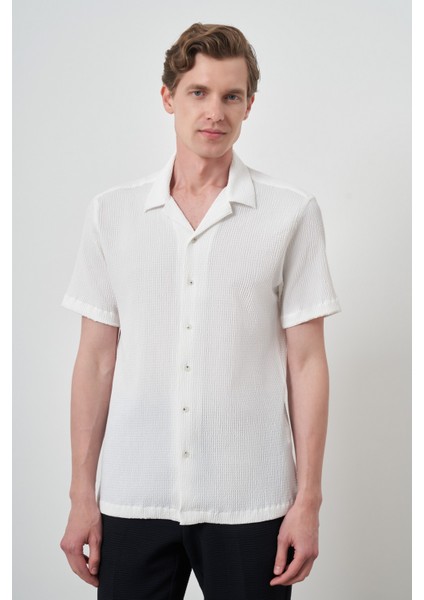 Erkek Beyaz Apaş Yaka Kısa Kol Gömlek fırsatları