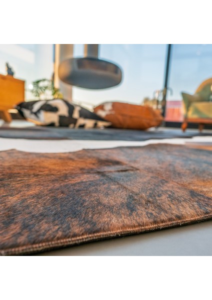 %100 Doğal Dana Derisi Kaymaz Taban Premium Patchwork Halı - Kahverengi Beyaz fırsatları