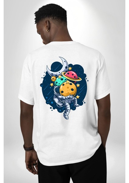 Gezegen Taşıyan Astronot Yıldız Toplama Macerası Beyaz Oversize Kadın Erkek Ön ve Sırt Baskılı Tişört fiyatları