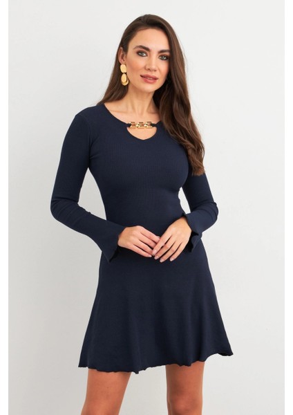 Kadın Lacivert Yakası Aksesuarlı Mini Elbise FRY2267