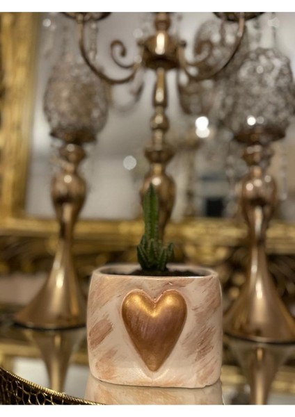 Dekoratif Kalpli Çiçekli Saksı