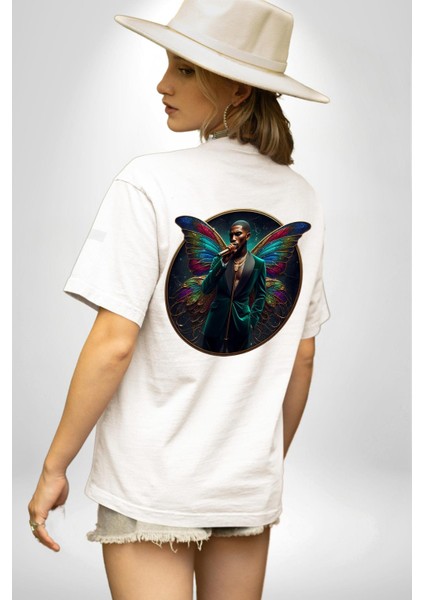 Zarif Kelebek Mikrofonlu Kanatlı Adam Beyaz Oversize Kadın Erkek Ön ve Sırt Baskılı Tişört indirimleri