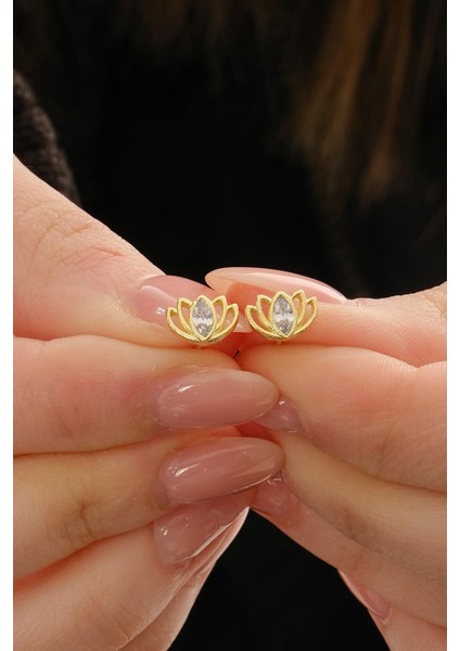 Lotus Çiçeği Altın Kaplama Mini Gümüş Küpe 7346 modelleri