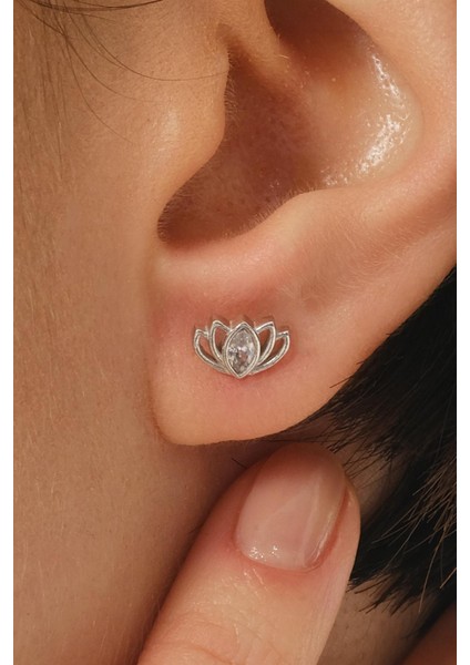 Lotus Çiçeği Rodyumlu Mini Gümüş Küpe 7347