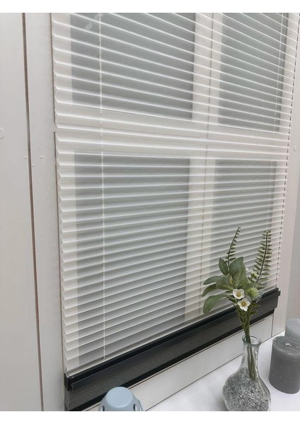 Honeycomb (Bal Peteği) Çiftli Sistem Gece-Gündüz %100 Karartma ve Isı Yalıtımlı Plise Perde modelleri