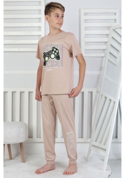 Gamer Console Desenli Kısa Kollu Erkek Çocuk Pijama Takımı modelleri